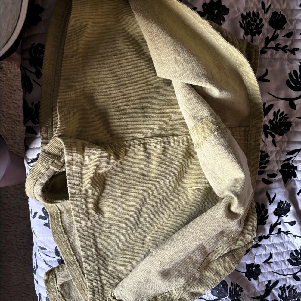Green corduroy skirt/skort